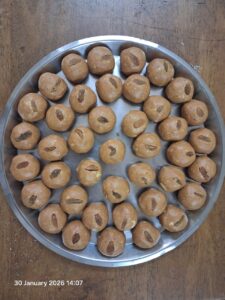Besan Laddu